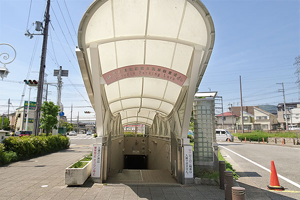 宝塚市　売布神社駅南自転車駐車場
