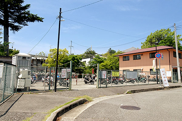 宝塚市　中山北自転車駐車場