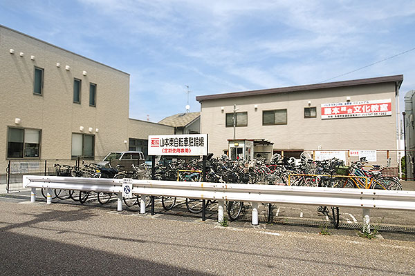 宝塚市　山本東自転車駐車場
